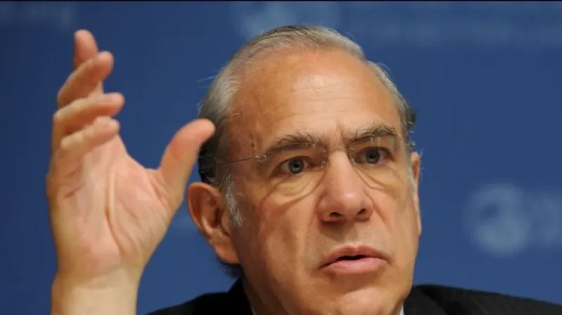 Rýsuje se dočasné řešení rozpočtové krize?