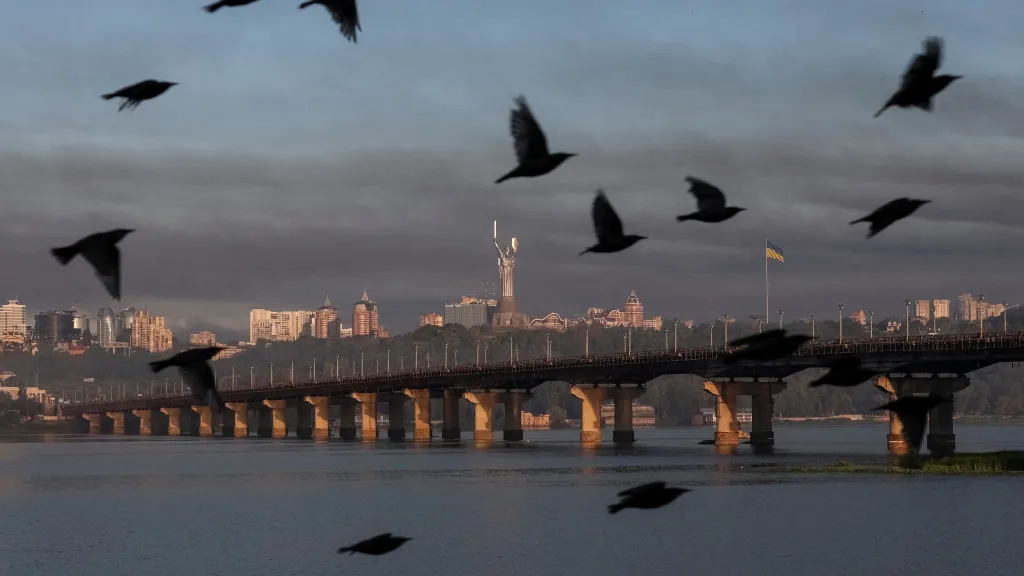 Pohled na Kyjev, snímek z 1. srpna 2026