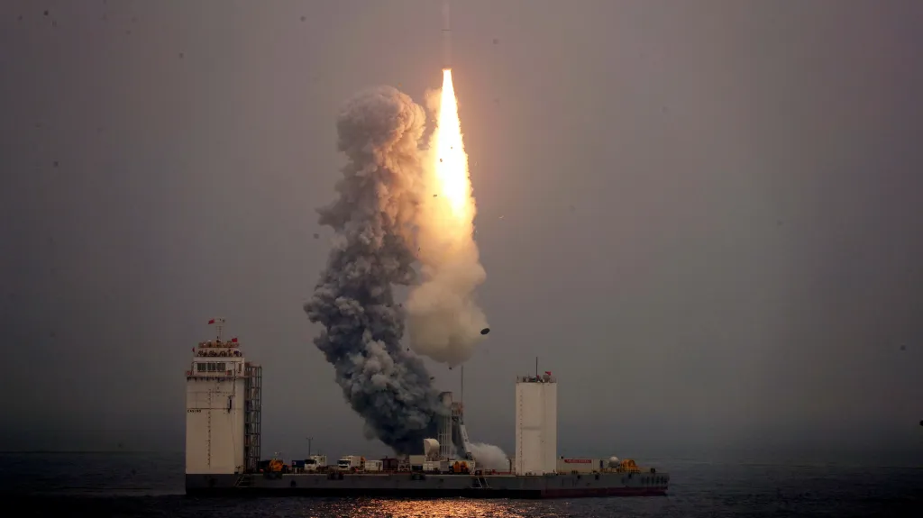 Start nosné rakety Dlouhý pochod 11