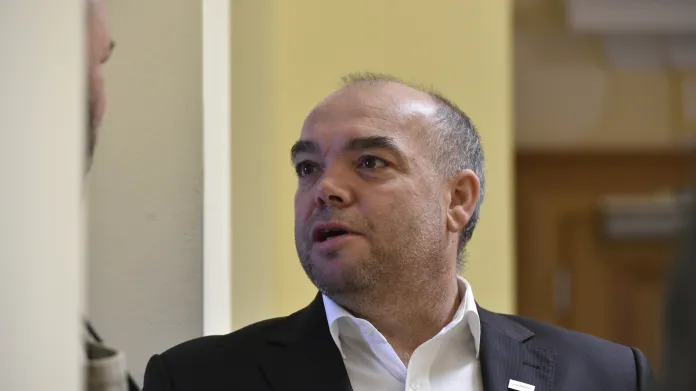 Radní Červenka čelí obvinění z přijetí dvoumilionového úplatku