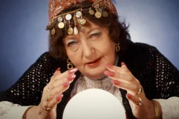 Instantní recept na spásu? Lidé chtějí všechno hned, i víru, říká teolog