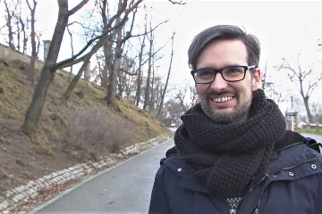 Na hraně řemesla a za hranou etiky. Tak podle teoretika Motala pracují Parlamentní listy