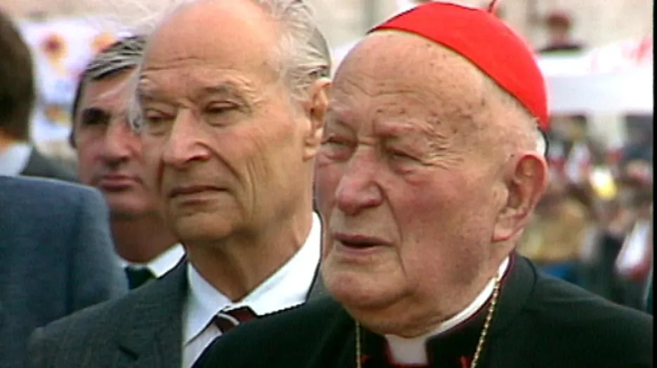 Alexandr Dubček a kardinál Tomášek