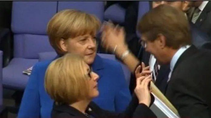 Merkelová byla podle Spiegelu odposlouchávána NSA