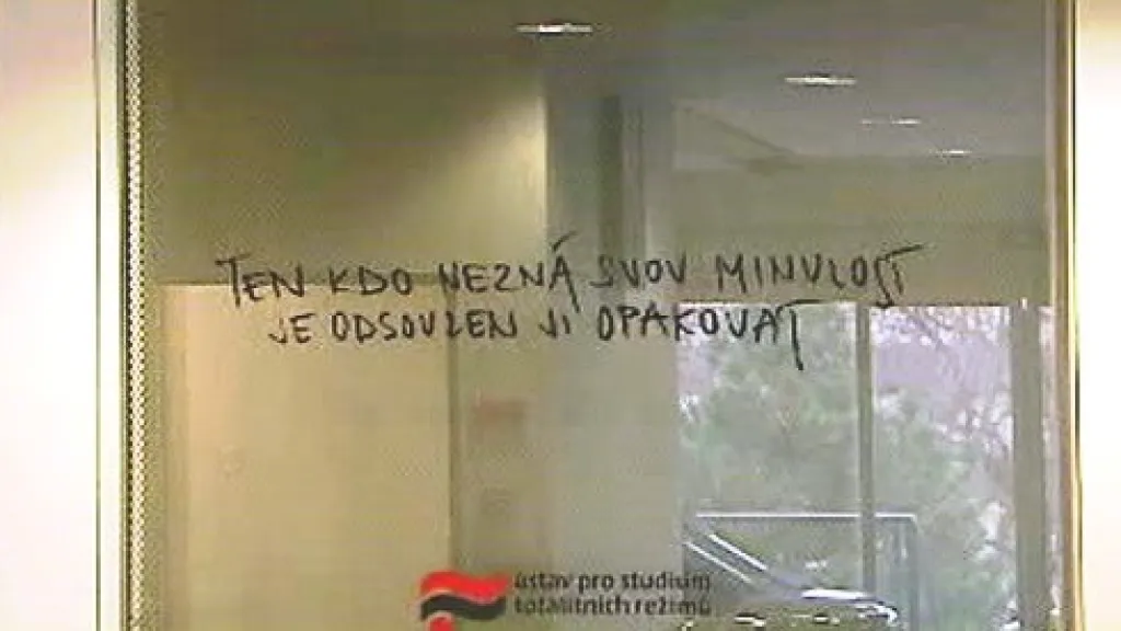 Ústav pro studium totalitních režimů