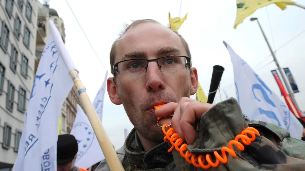 Demonstrace odborů proti korupci