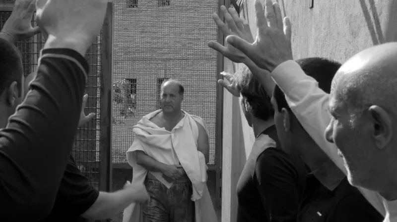 Caesar musí zemřít