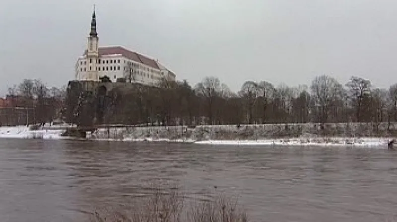 V Děčíně vrcholí spor kvůli chystaným protipovodňovým hrázím.