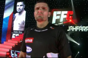 Thaiboxer Hron rozdrtil světovou dvanáctku Wilnise