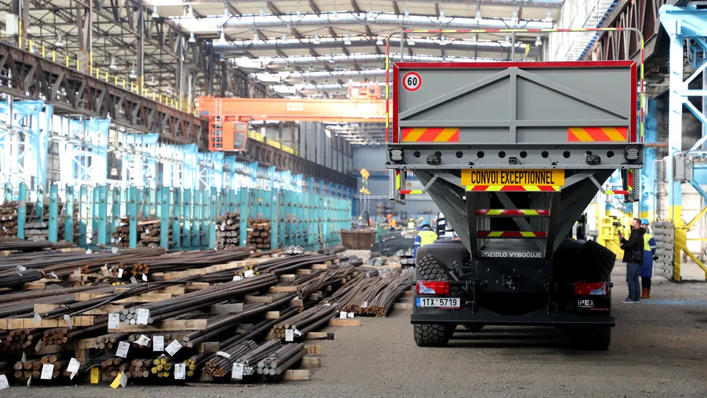 Liberty Ostrava vyrábí ocel hlavně pro stavebnictví, strojírenství a petrochemický průmysl. Roční kapacita výroby podniku je 3,6 milionu tun oceli. I s dceřinými společnostmi má firma šest tisíc zaměstnanců