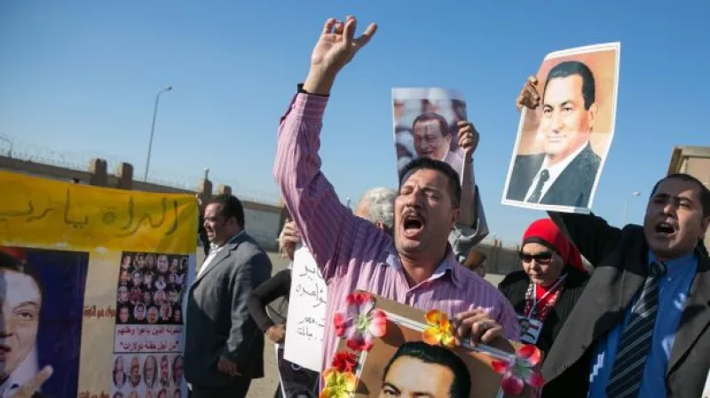 Soud: Mubarak nevinen, jeho příznivci slaví