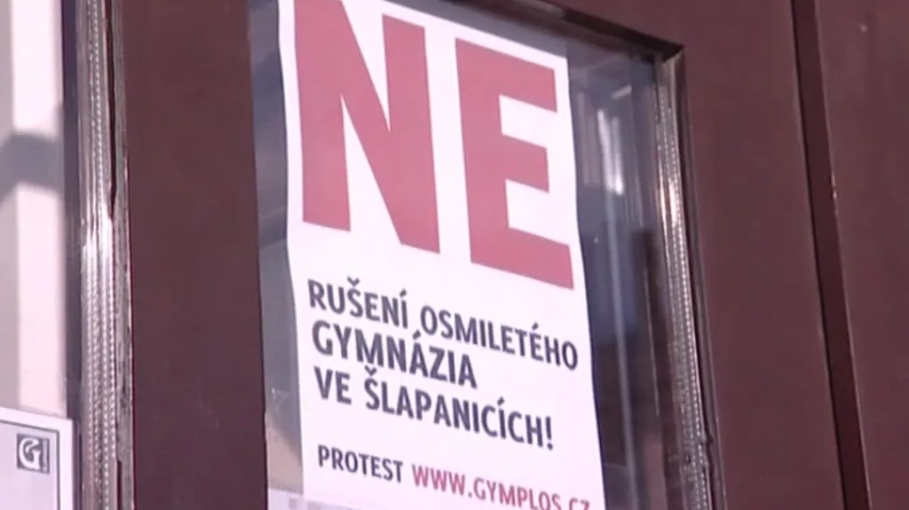 Gymnázia protestují proti rušení víceletých tříd