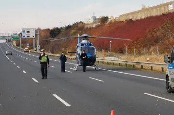 D1 ve směru do centra Prahy uzavřela po poledni nehoda dvou nákladních aut, už je průjezdná