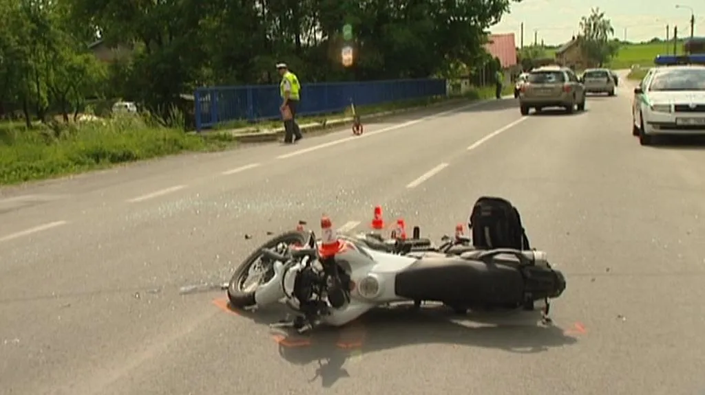Nehoda motorkáře