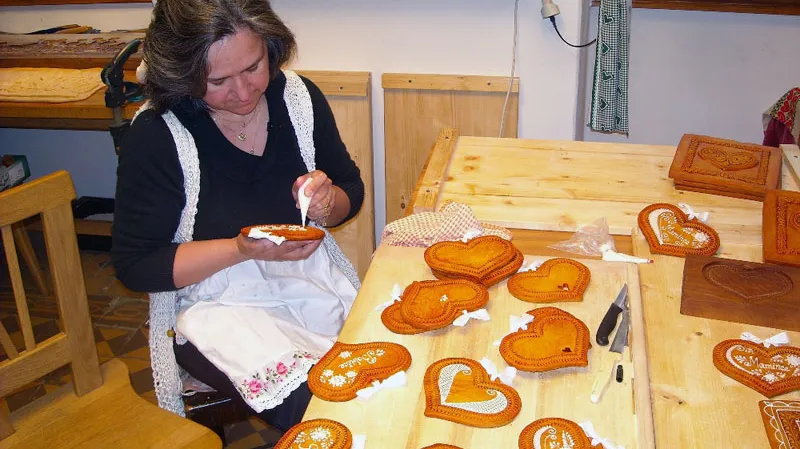 Výroba pardubického perníku