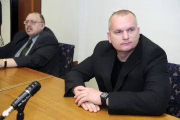 Soud osvobodil poslance Schwarze stíhaného ze zneužití pravomocí