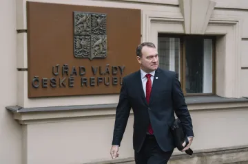 Reportéři ČT přibližují podnikání Fialy z SPD v zaměstnávání osob s postižením