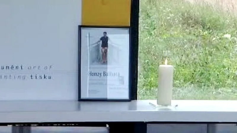 Památka na zastřeleného zaměstnance tiskárny