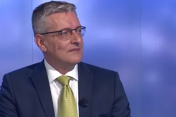 Pokud jsou lékaři proti očkování, je to problém, řekl zástupce WHO v Česku. Nemá však být povinné