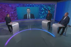 O zbrojním průmyslu či bitcoinové kauze debatovali hosté Politického spektra