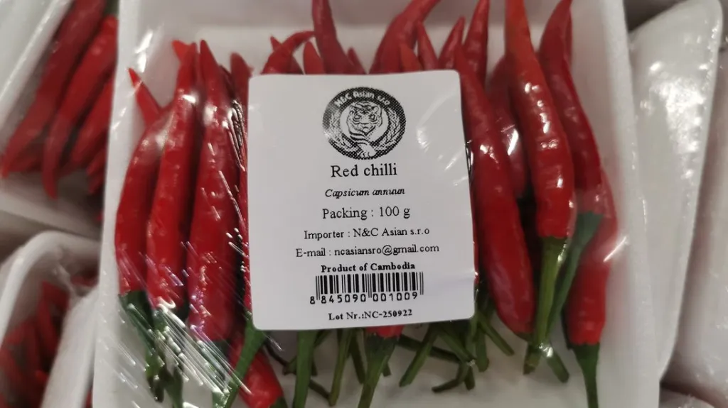 Inspekce našla pesticidy v chilli papričkách z Kambodži