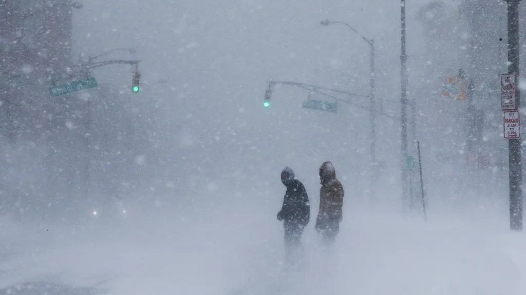 Sněhová bouře zasáhla New York