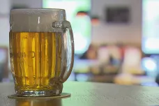Na podzimní zdražování piva nejspíše naváže růst DPH. Podle pivovarů to ohrozí hlavně venkovské hospody