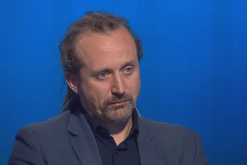 Digitální svět či nárůst individualismu přináší víc stresorů, říká ředitel NÚDZ