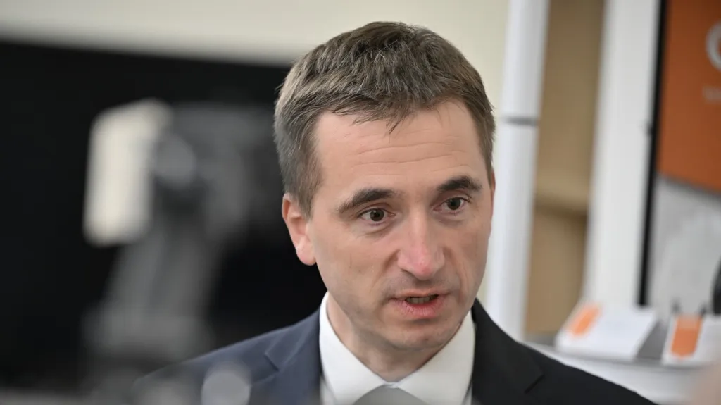 Ministr průmyslu a obchodu Lukáš Vlček (STAN)