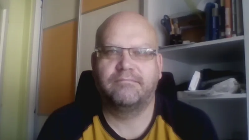 Politolog Lukáš Valeš o programových jednáních ANO, SPD a Motoristů