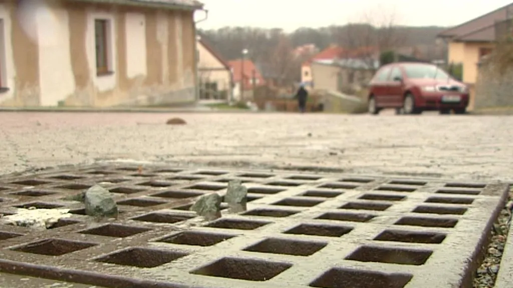 Vývod kanalizace v Opočně