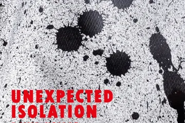 Recenze: David Kollar i při Unexpected Isolation došel z Prešova do světa