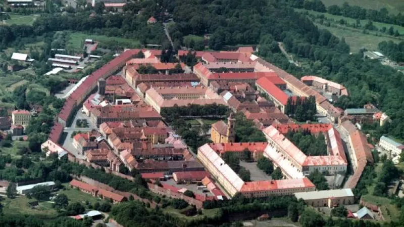 UDÁLOSTI V REGIONECH: Opuštěná místa v Josefově