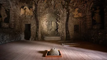 Současný stav Apollonovy grotty