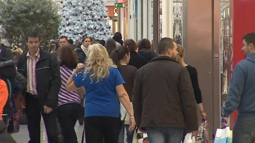 Nákupní horečka zvýší obchodníkům obrat o desítky procent