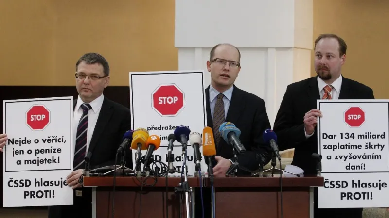 ČSSD proti církevním restitucím