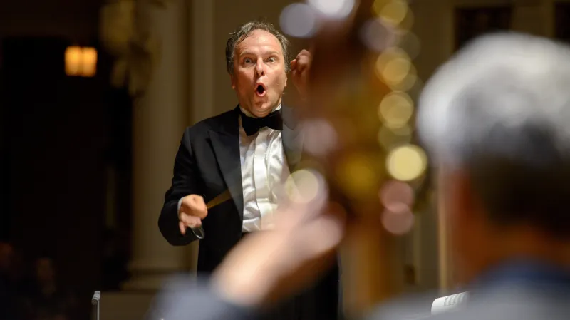 Sakari Oramo diriguje BBC Symphony Orchestra