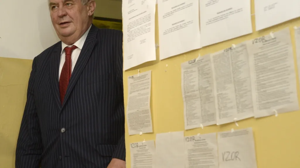 Miloš Zeman hlasuje v evropských volbách