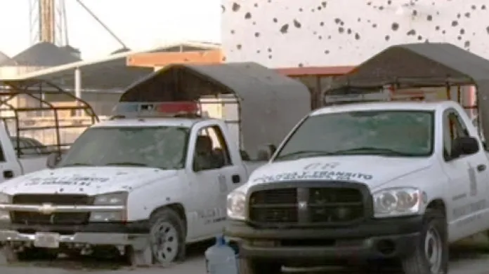 Rozstřílená policejní stanice v Los Ramones