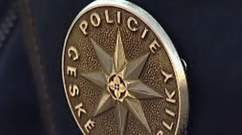 Jihlavský policista vynášel informace.