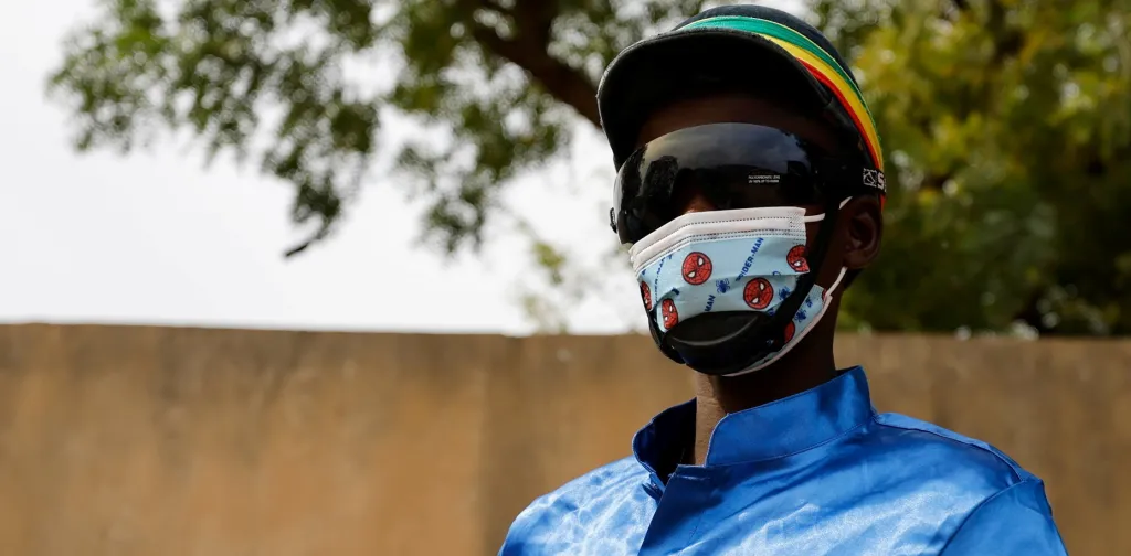 I na závodišti Ndiaw Macodou v senegalském Thiés platí koronavirová opatření
