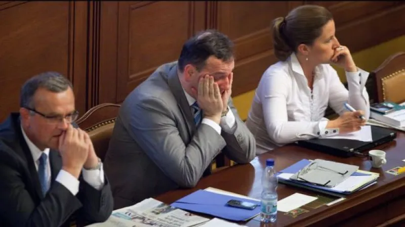 Reakce politiků na vazbu Nagyové