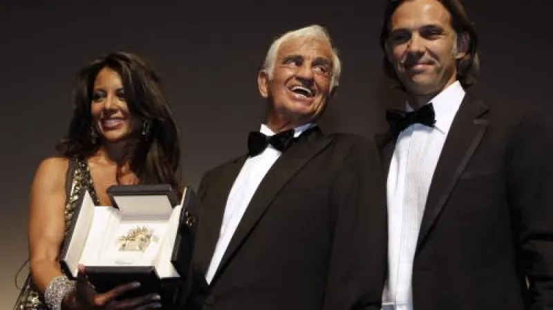 Jean Paul Belmondo (uprostřed)