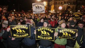 Protidemonstrace za větší toleranci v centru Drážďan