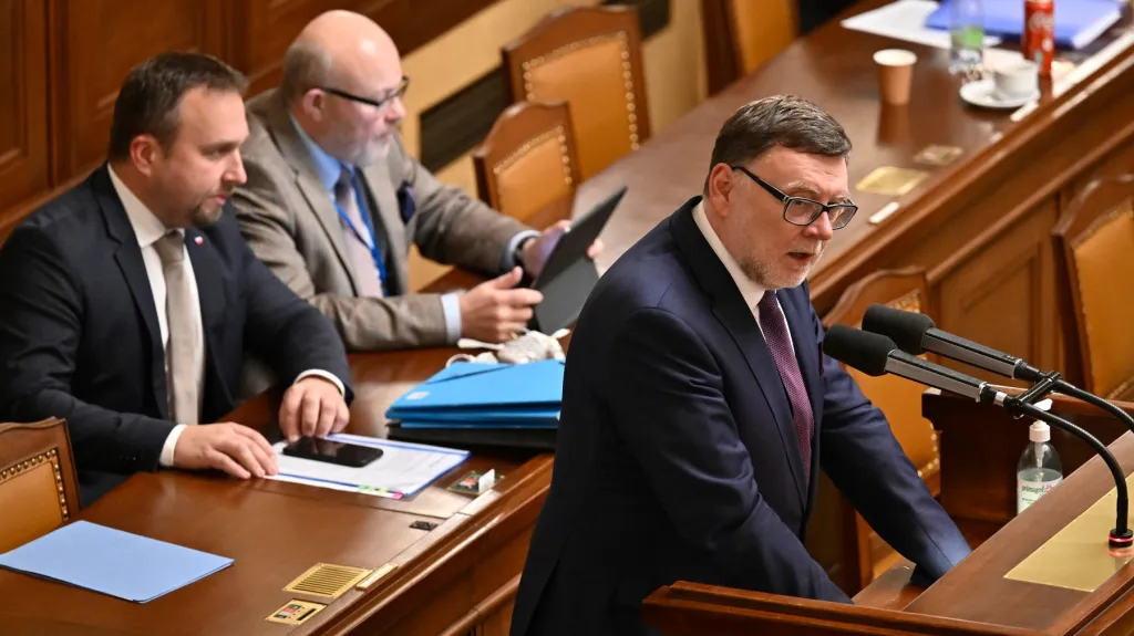 Ministr financí Zbyněk Stanjura (ODS) ve sněmovně