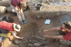 Čeští archeologové zkoumají život lovců v Súdánu, práci přerušil válečný konflikt