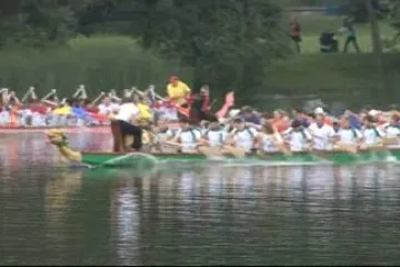 Závody dračích lodí v Třebíči