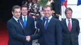 Nicolas Sarkozy a Dmitrij Medveděv