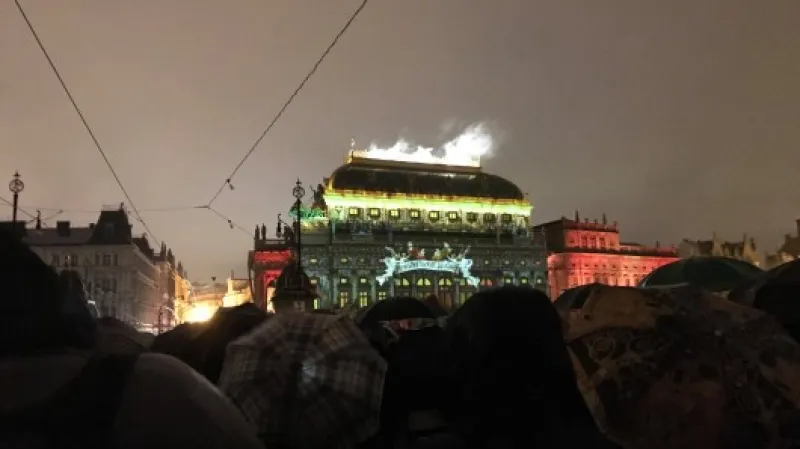 Videomapping Národního divadla Zdroj: ČT24