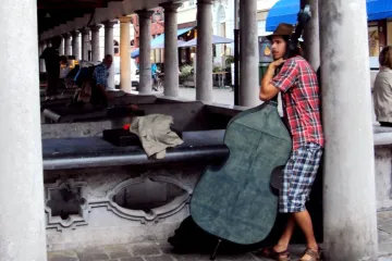 Busking - Benelux očima pouličního muzikanta